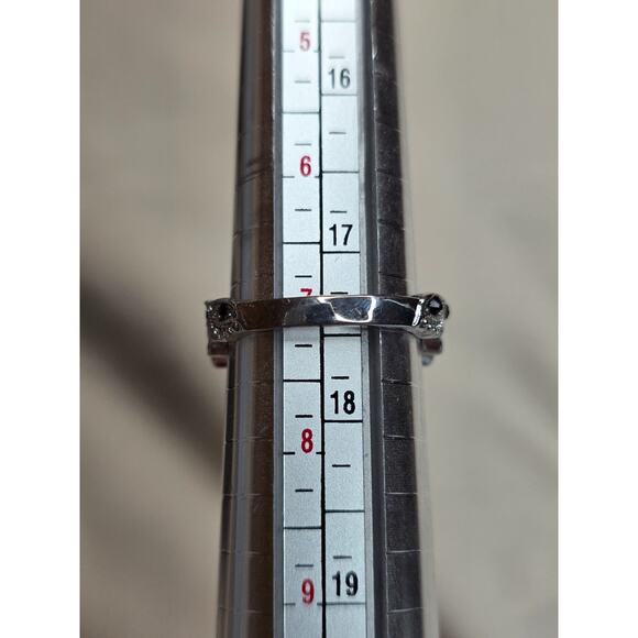 Black Onyx Silver Tone Vintage-Style Ring Size 7 - Picture 2 of 11